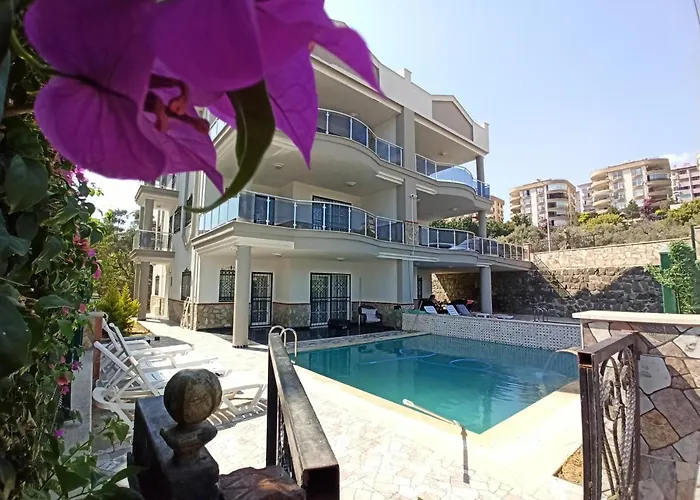 Villa Begonville Ladies Kuşadası