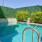 Begonville Ladies * كوشاداسيه
