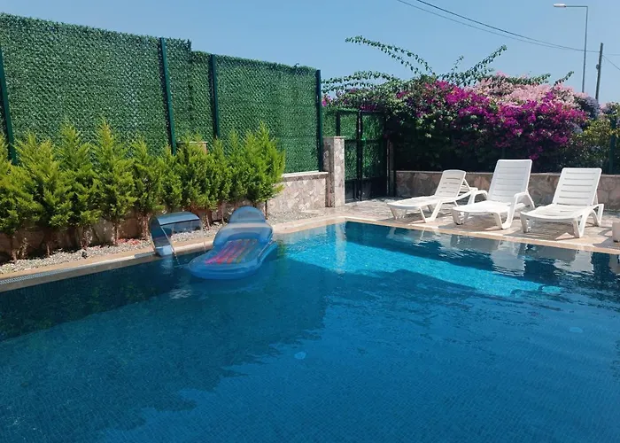 Villa Begonville Ladies Kusadasi