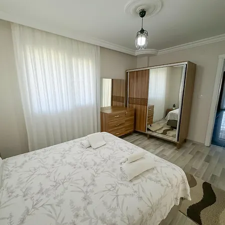 فيلة Begonville Ladies كوشاداسيه