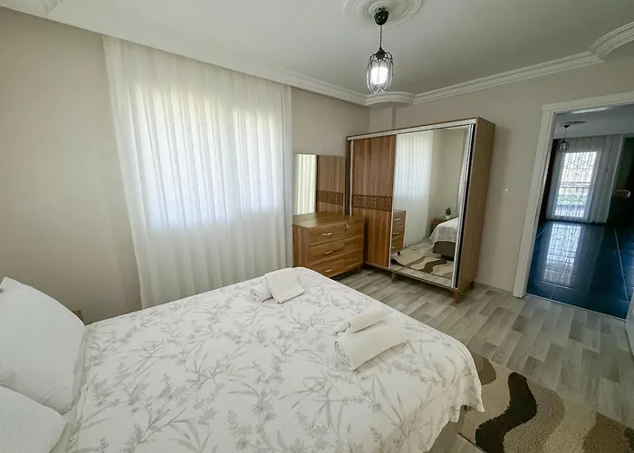 Villa Begonville Ladies Kusadasi