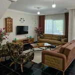 Villa Begonville Ladies Kusadasi